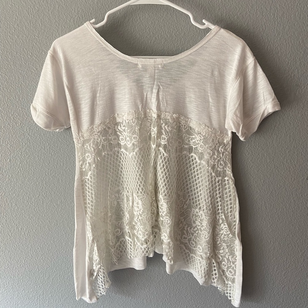 lace back t-shirt